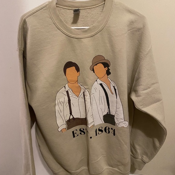 Vampires Diaries Crewneck - Picture 2 of 3